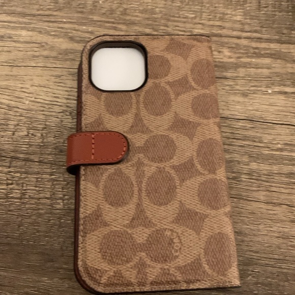 NIB Coach iPhone 15/14/13 Folio Case in Signature Tan - Picture 6 of 7